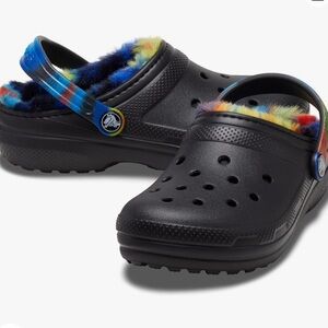 NWT✨Black and Multi Color Unisex Kids Crocs - C6